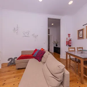 https://alfama-comfy-premium-apartment.hotels-lisbon-portugal.com