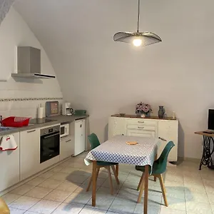 https://gite-montalies.midi-pyreneeshotels.com