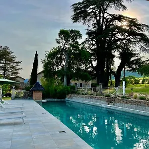 Hébergement de vacances Domaine De La Baisse