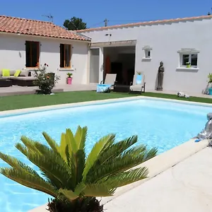 https://zenitude-en-provence.fr-provencehotel.com
