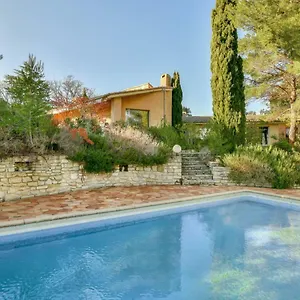 https://au-coeur-des-vignes-en-provence.fr-provencehotel.com