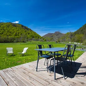  Hébergement de vacances La Dormeuse Du Val